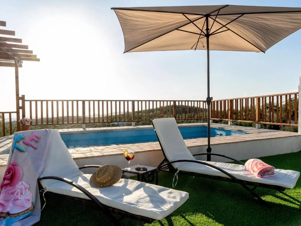 Holiday Home La Pedriza By Interhome Zambra